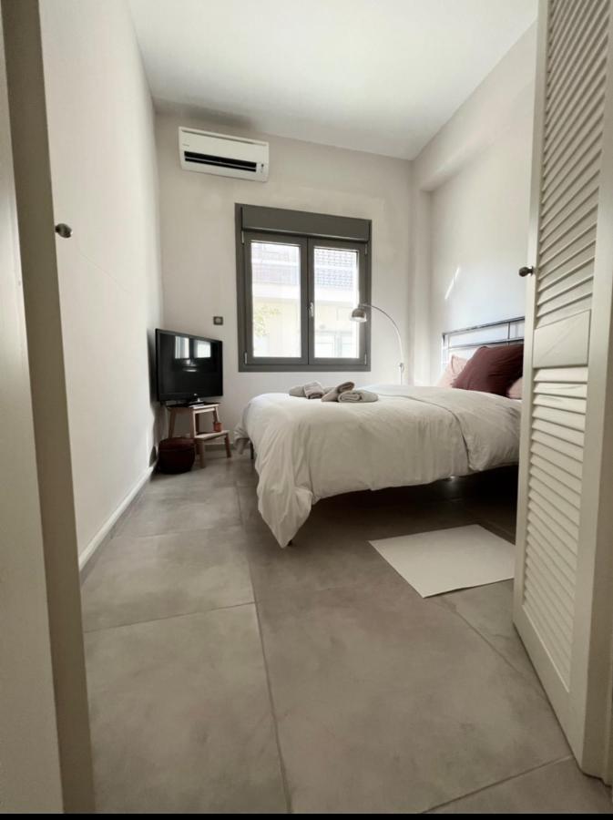 Nikaia Metro House Apartment Piraeus Bagian luar foto