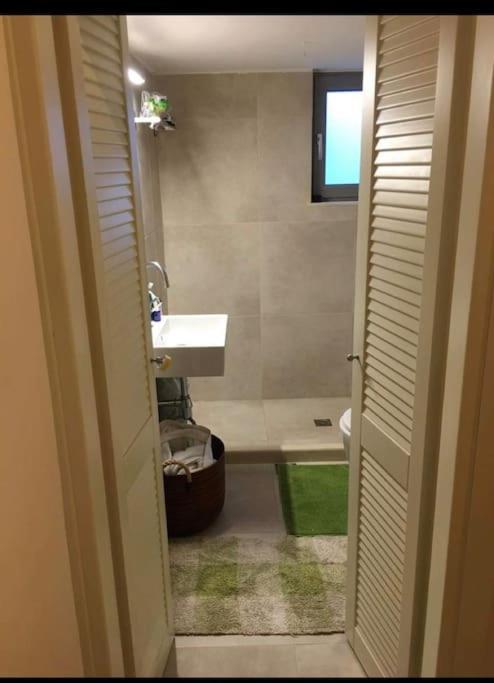 Nikaia Metro House Apartment Piraeus Bagian luar foto
